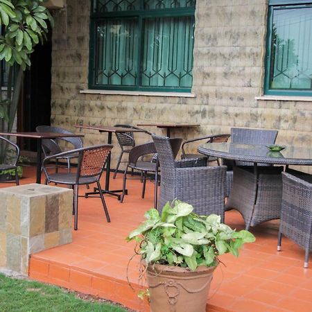 Karen Inn & Suites Nairobi Exterior photo